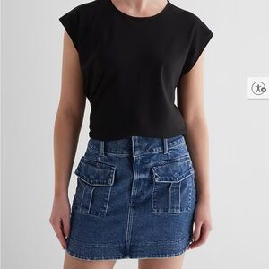 Express Black Short Sleeve Tee
